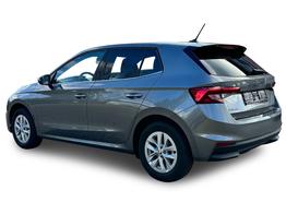 Skoda Fabia Dynamic KAMERA+SHZ+GARANTIE+KESSY+KLIMA+LED+16" LM+SMARTLINK 