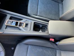 Cupra Leon VOLL-LED+ACC+SHZ+PDC 