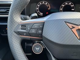 Cupra Leon VOLL-LED+ACC+SHZ+PDC 