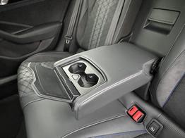 Volkswagen Passat Variant R-Line 4WD+DSG+ Navi+Head-UP+Matrix-LED+ACC 