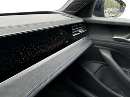 Volkswagen Passat Variant R-Line 4WD+DSG+ Navi+Head-UP+Matrix-LED+ACC 