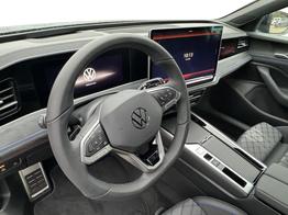 Volkswagen Passat Variant R-Line 4WD+DSG+ Navi+Head-UP+Matrix-LED+ACC 