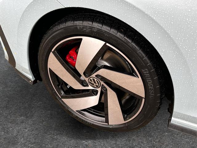 Volkswagen / Golf / / / / , Beispielbilder, ggf. teilweise mit Sonderausstattung