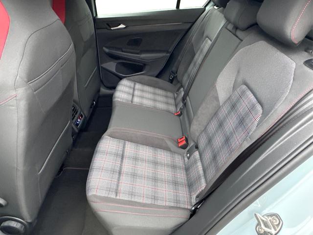 Volkswagen / Golf / / / / , Beispielbilder, ggf. teilweise mit Sonderausstattung