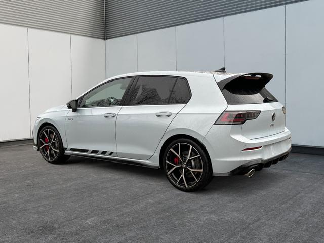 Volkswagen / Golf / / / / , Beispielbilder, ggf. teilweise mit Sonderausstattung