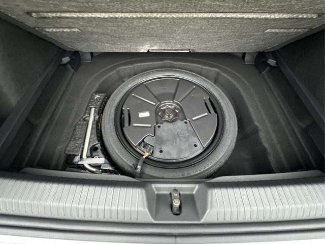 Volkswagen / Golf / / / / , Beispielbilder, ggf. teilweise mit Sonderausstattung