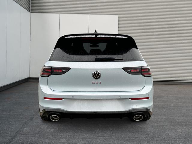 Volkswagen / Golf / / / / , Beispielbilder, ggf. teilweise mit Sonderausstattung