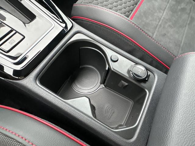 Volkswagen / Golf / / / / , Beispielbilder, ggf. teilweise mit Sonderausstattung