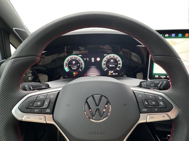 Volkswagen / Golf / / / / , Beispielbilder, ggf. teilweise mit Sonderausstattung