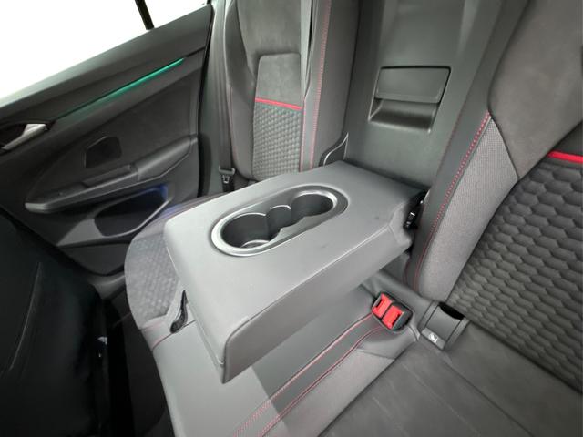 Volkswagen / Golf / / / / , Beispielbilder, ggf. teilweise mit Sonderausstattung