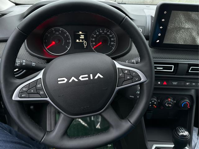 Dacia / Sandero / / / / KAMERA+SHZ + PDC+ DAB+ KLIMA, Beispielbilder, ggf. teilweise mit Sonderausstattung