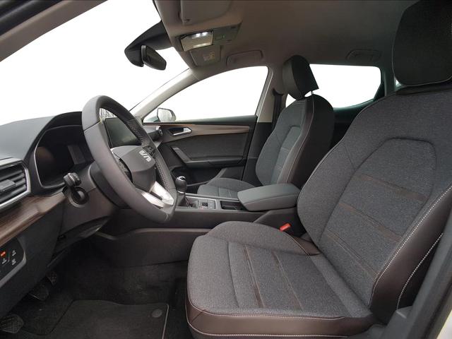 Seat Leon / EU-Neuwagen / Reimport, Beispielbilder, ggf. teilweise mit Sonderausstattung