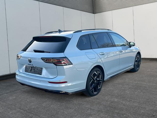 Volkswagen / Golf Variant / Blau / / / FACELIFT+IQ.LIGHT MATRIX BLACK+360°