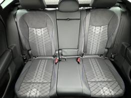 Volkswagen Tiguan R-Line DSG+SHZ+MASSAGE+APP+ACC+KAMERA+LED PLUS+19" LM 