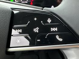 Audi A5 Avant Basis *SOFORT* AHK+KAMERA+EL. HECKKL.+NAVI+SHZ+17 LM 