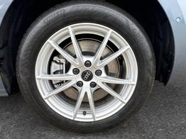 Audi A5 Avant Basis *SOFORT* AHK+KAMERA+EL. HECKKL.+NAVI+SHZ+17 LM 