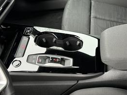 Audi A5 Avant Basis *SOFORT* AHK+KAMERA+EL. HECKKL.+NAVI+SHZ+17 LM 