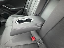 Audi A5 Avant Basis *SOFORT* AHK+KAMERA+EL. HECKKL.+NAVI+SHZ+17 LM 