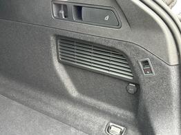 Audi A5 Avant Basis *SOFORT* AHK+KAMERA+EL. HECKKL.+NAVI+SHZ+17 LM 