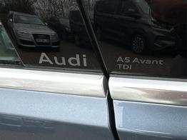 Audi A5 Avant Basis *SOFORT* AHK+KAMERA+EL. HECKKL.+NAVI+SHZ+17 LM 