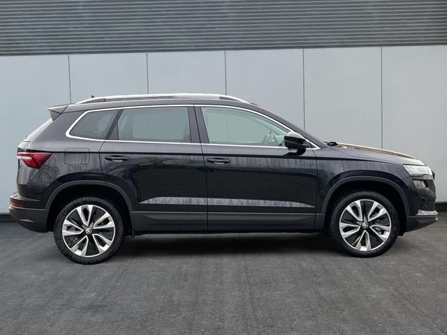 Skoda / Karoq / Schwarz / / / ACC+18''ALU+PDC+RFK+KESSY