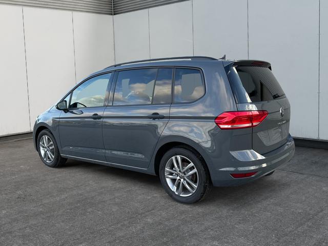 Volkswagen / Touran / / / / 1.5 TSI DSG / 7 Sitze+NAVI+IQ.LIGHT