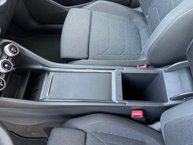 Skoda / Kodiaq / Silber / / / AHK+NAVI+19'' ALU+ACC+KAMERA, Beispielbilder, ggf. teilweise mit Sonderausstattung