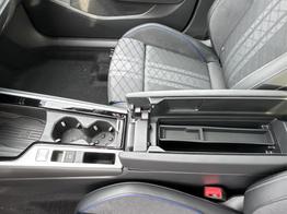 Volkswagen Passat Variant R-Line 4WD+AHK+PANO+HARMAN+19"+BLACK STYLE 