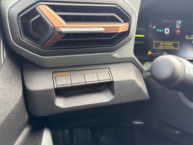 Dacia / Duster / / / / KAMERA+PDC+KLIMA+SHZ+17ALU