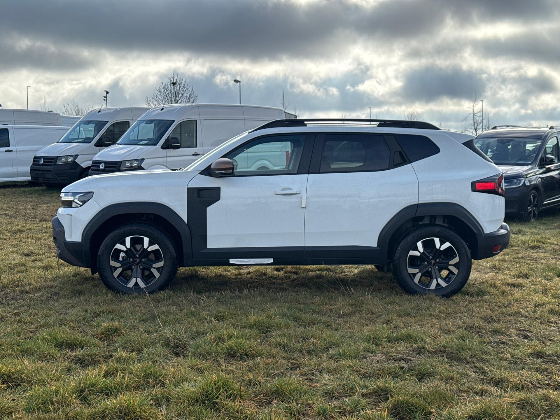 Dacia / Duster /  /  /  / KAMERA+PDC+KLIMA+SHZ+17ALU