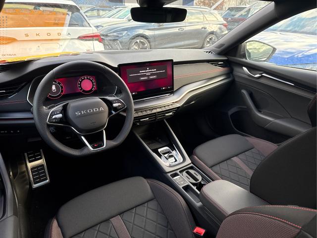 Skoda / Octavia Combi / Grau / / / PANO+NAVI+MATRIX+CANTON+19 LM+KAMERA