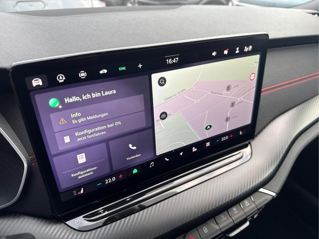 Skoda / Octavia Combi / Schwarz / / / NAVI+MATRIX-LED+EL. HECKKL.+ 18LM