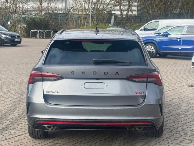 Skoda / Octavia Combi / Grau / / / NAVI+MATRIX-LED+EL. HECKKL.+ 18LM