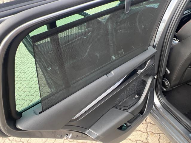 Skoda / Octavia Combi / Grau / / / NAVI+MATRIX-LED+EL. HECKKL.+ 18LM