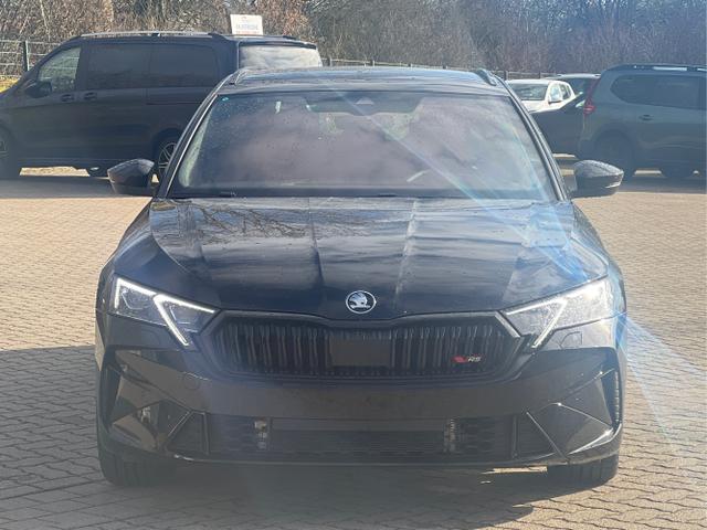 Skoda / Octavia Combi / Schwarz / / / NAVI+MATRIX-LED+EL. HECKKL.+ 18LM