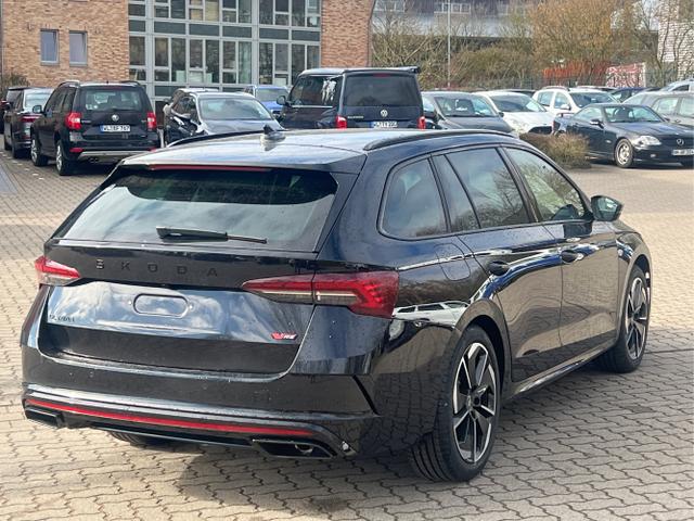Skoda / Octavia Combi / Schwarz / / / NAVI+MATRIX-LED+EL. HECKKL.+ 18LM