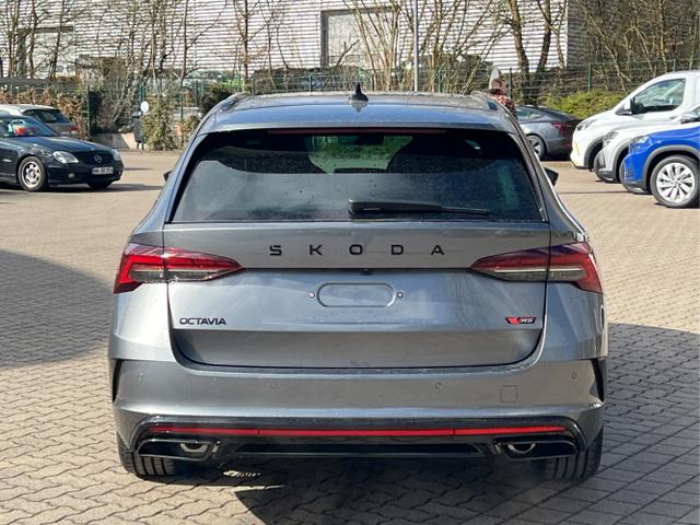 Skoda / Octavia Combi / Grau / / / PANO+NAVI+MATRIX+CANTON+19 LM+KAMERA