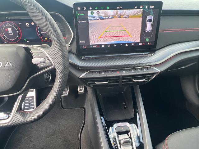 Skoda / Octavia Combi / Grau / / / PANO+NAVI+MATRIX+CANTON+19 LM+KAMERA
