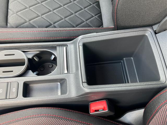 Skoda / Octavia Combi / Grau / / / PANO+NAVI+MATRIX+CANTON+19 LM+KAMERA
