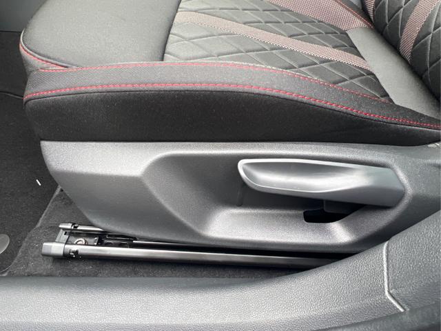 Skoda / Octavia Combi / Blau / / / PANO+NAVI+MATRIX+CANTON+19 LM+KAMERA