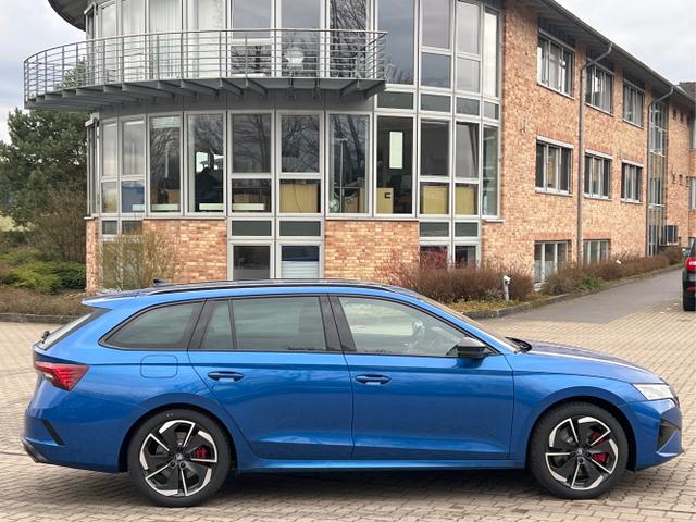 Skoda / Octavia Combi / Blau / / / NAVI+MATRIX-LED+EL. HECKKL.+ 18LM