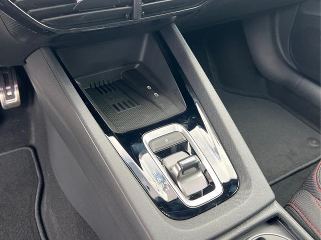 Skoda / Octavia Combi / Blau / / / NAVI+MATRIX-LED+EL. HECKKL.+ 18LM