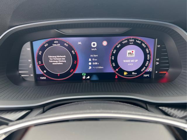 Skoda / Octavia Combi / Blau / / / NAVI+MATRIX-LED+EL. HECKKL.+ 18LM