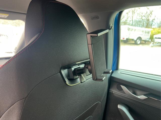 Skoda / Octavia Combi / Blau / / / NAVI+MATRIX-LED+EL. HECKKL.+ 18LM