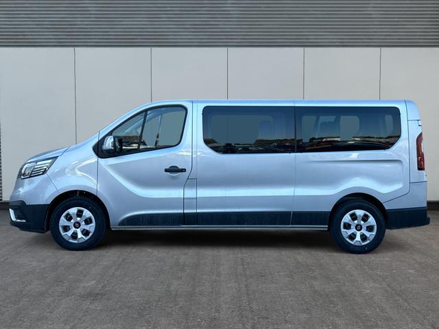 Renault / Trafic / / / / 