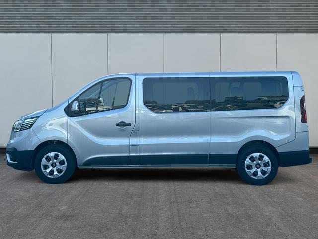 Renault / Trafic / / / / 