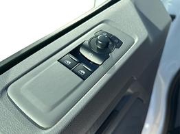 Volkswagen T7 Kastenwagen Langer Radstand Transporter AHK+HECKFLÜGELTÜREN+KAMERA+SHZ+KLIMA+PDC+LED 