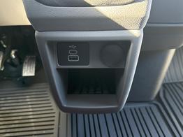 Volkswagen T7 Kastenwagen Langer Radstand Transporter AHK+HECKFLÜGELTÜREN+KAMERA+SHZ+KLIMA+PDC+LED 