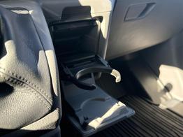 Volkswagen T7 Kastenwagen Langer Radstand Transporter AHK+HECKFLÜGELTÜREN+KAMERA+SHZ+KLIMA+PDC+LED 