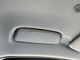 Volkswagen T7 Kastenwagen Langer Radstand Transporter AHK+HECKFLÜGELTÜREN+KAMERA+SHZ+KLIMA+PDC+LED 